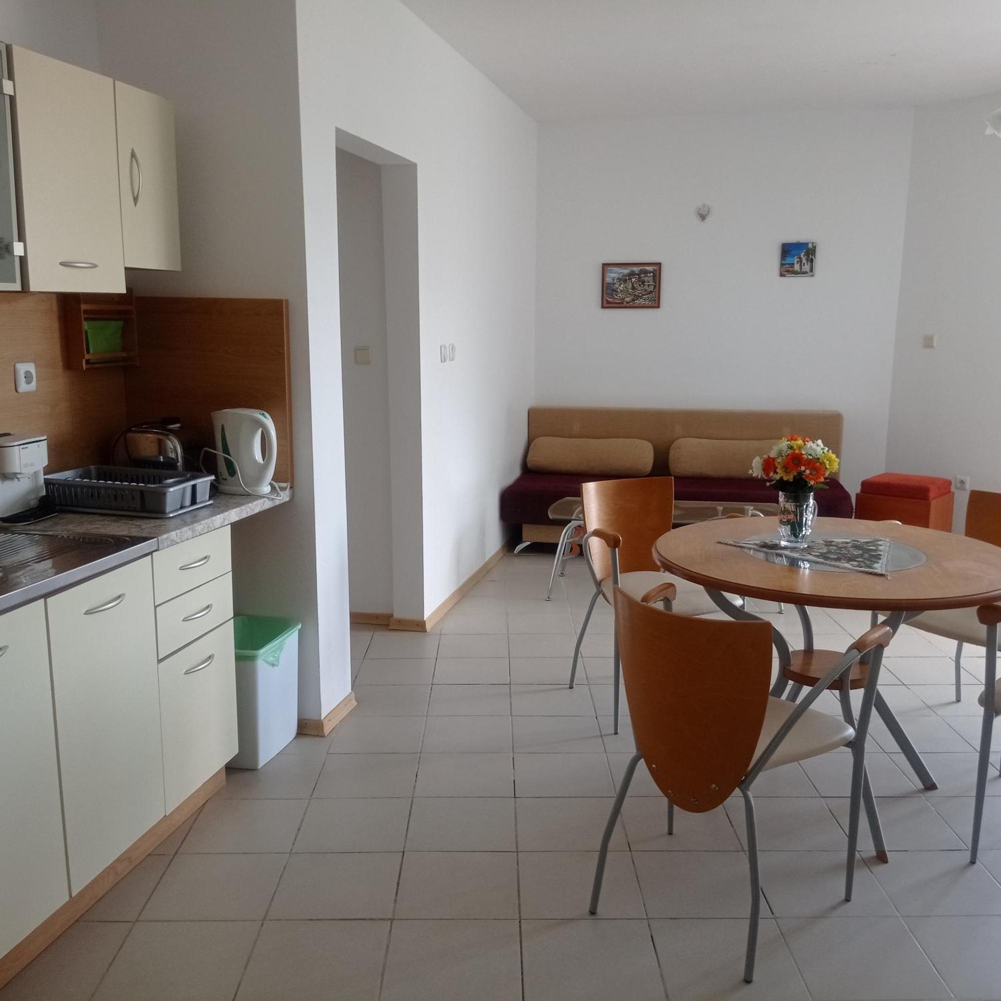 Modern 2 Bedroom Apartment In Top Location In Sunny Beach Just 150 Meters From Casino Platinum Екстериор снимка